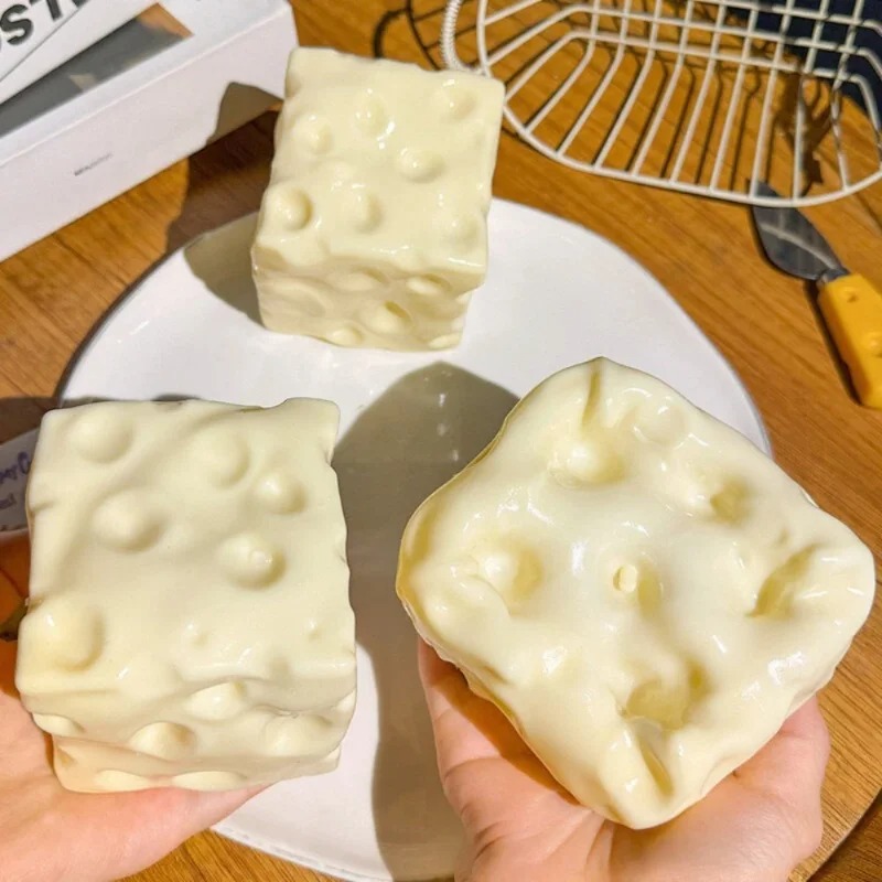 Taba Squishy Cheese Cube Stres - Kids & Toys Expo Saudi Arabia recension och pris